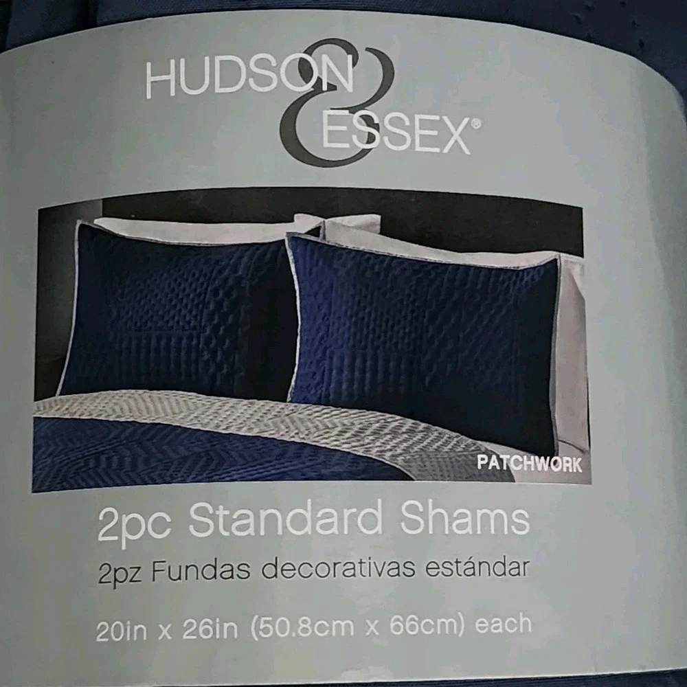 Hudson Essex 3pc Navy Gray Reversible One King Size Quilt And 2 Standard Shams